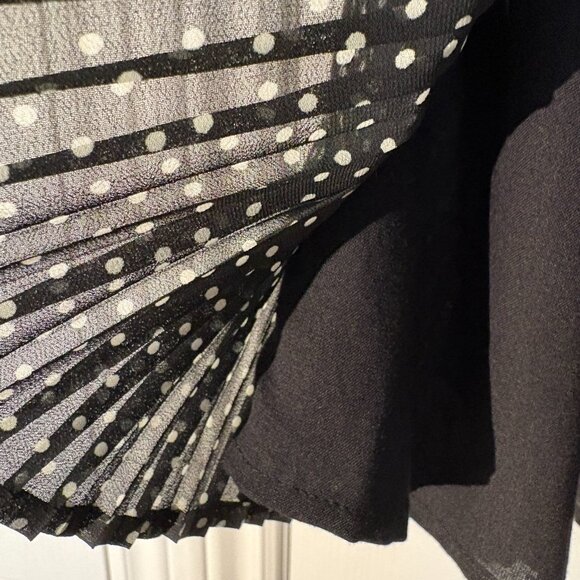 Abercrombie & Fitch Pleated Polka Dot Midi Skirt - Picture 11 of 11